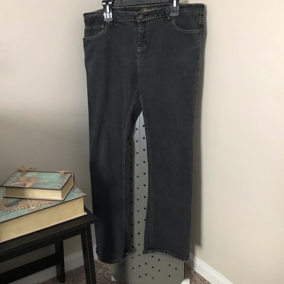 🌸 3/$20 Out Jeans Gray/Black Jeans Size 14 - Picture 1 of 4